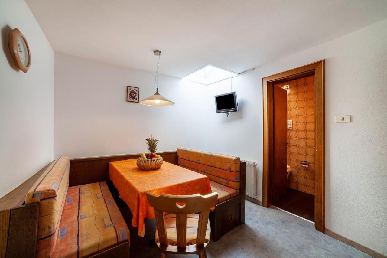 Rieglhof Apartment Kuekennest Caprone Exteriör bild